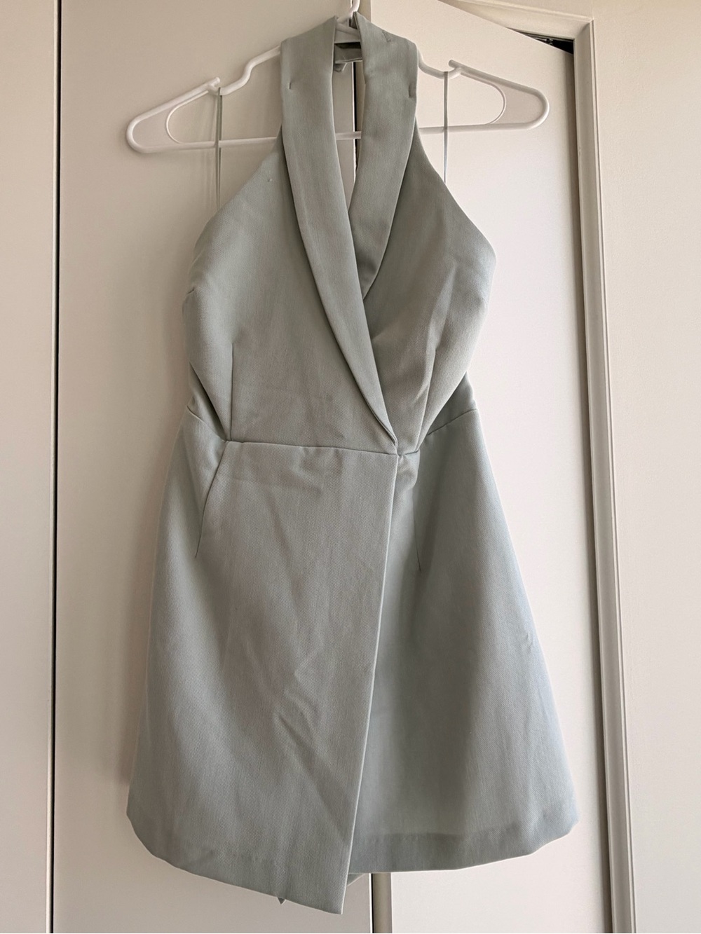 Abercrombie & Fitch Halter Mini Dress – Small Petite